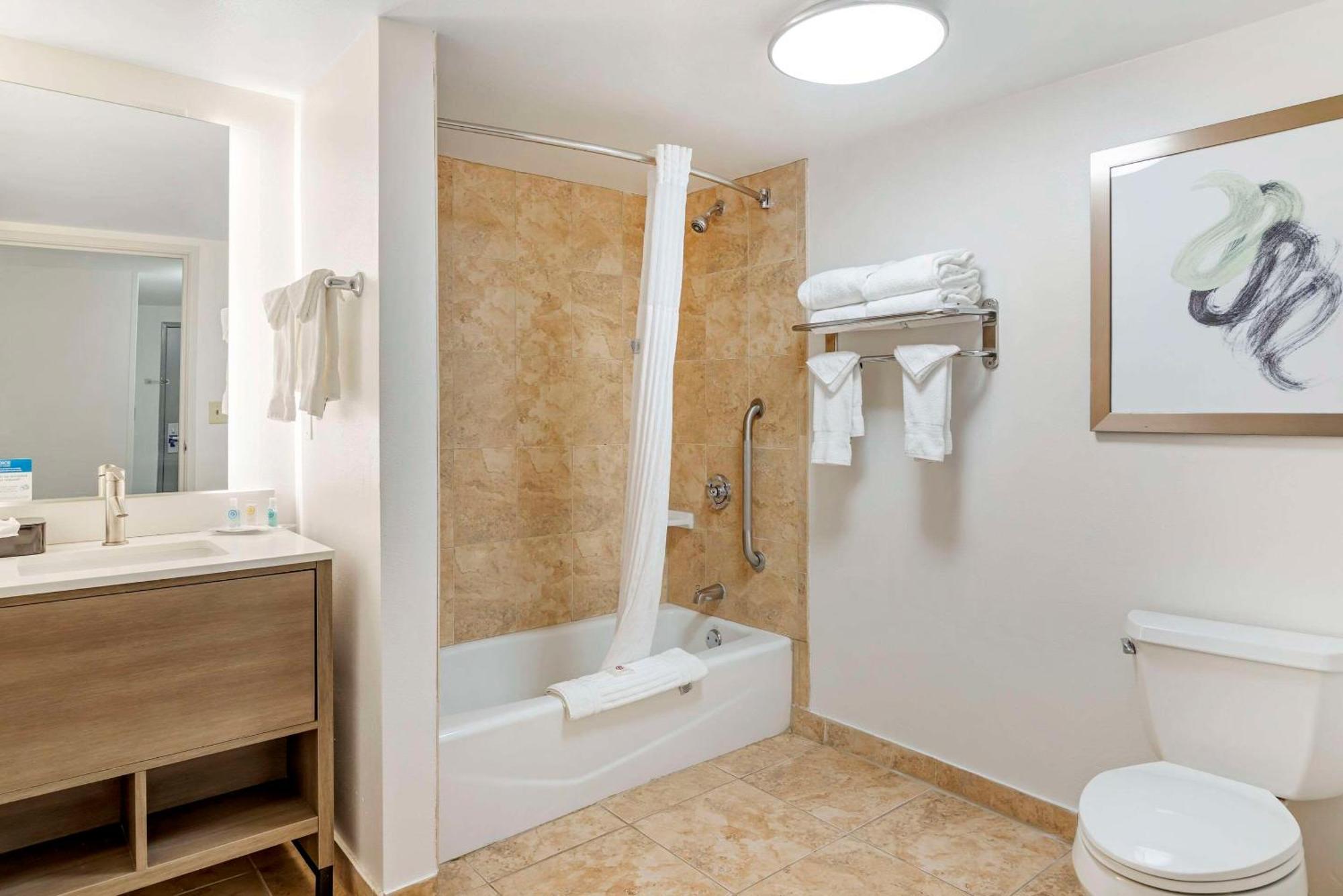 Comfort Suites Valdosta Eksteriør billede